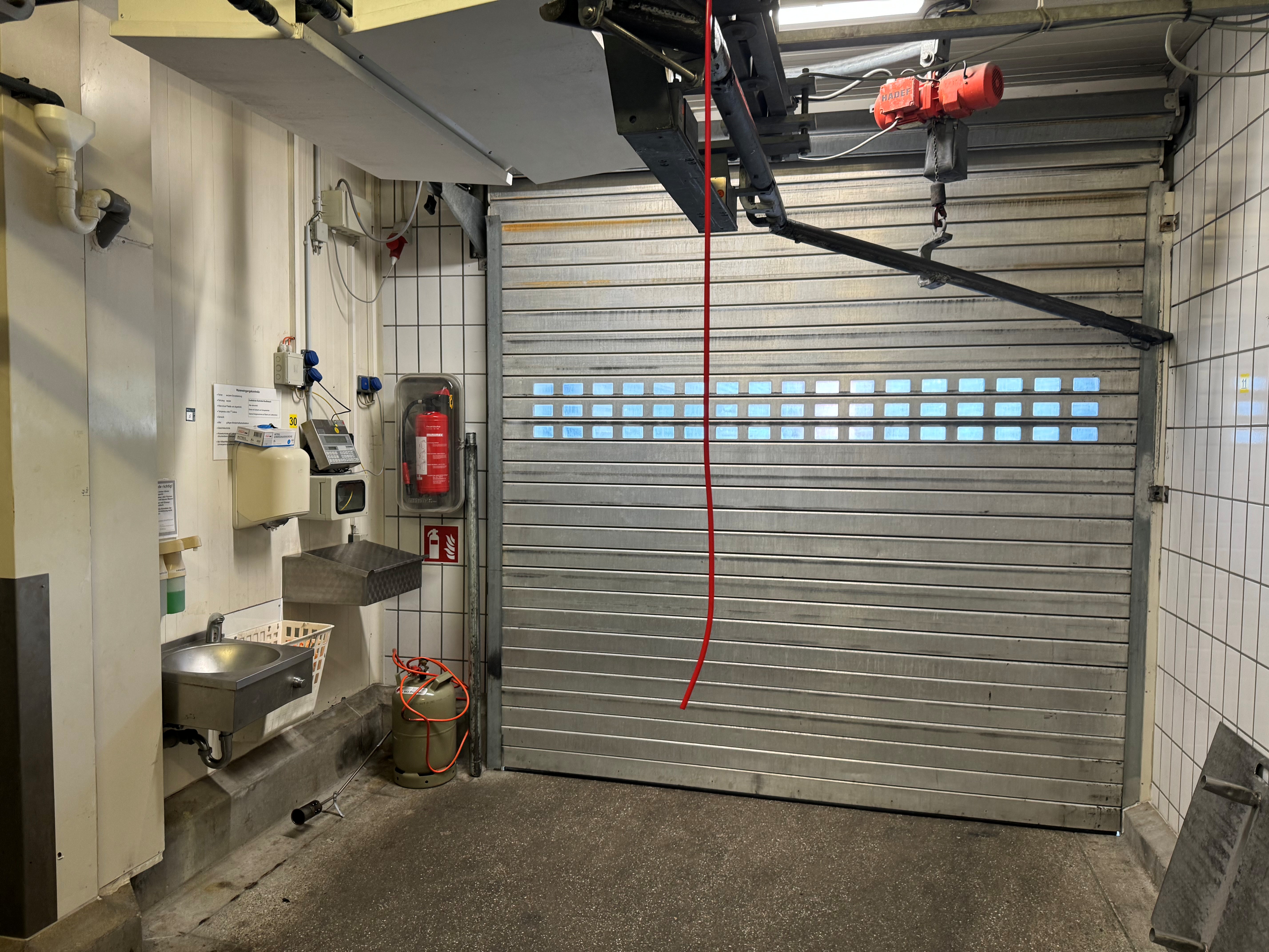 Terminal mit Scanner in hygienischer Umgebung