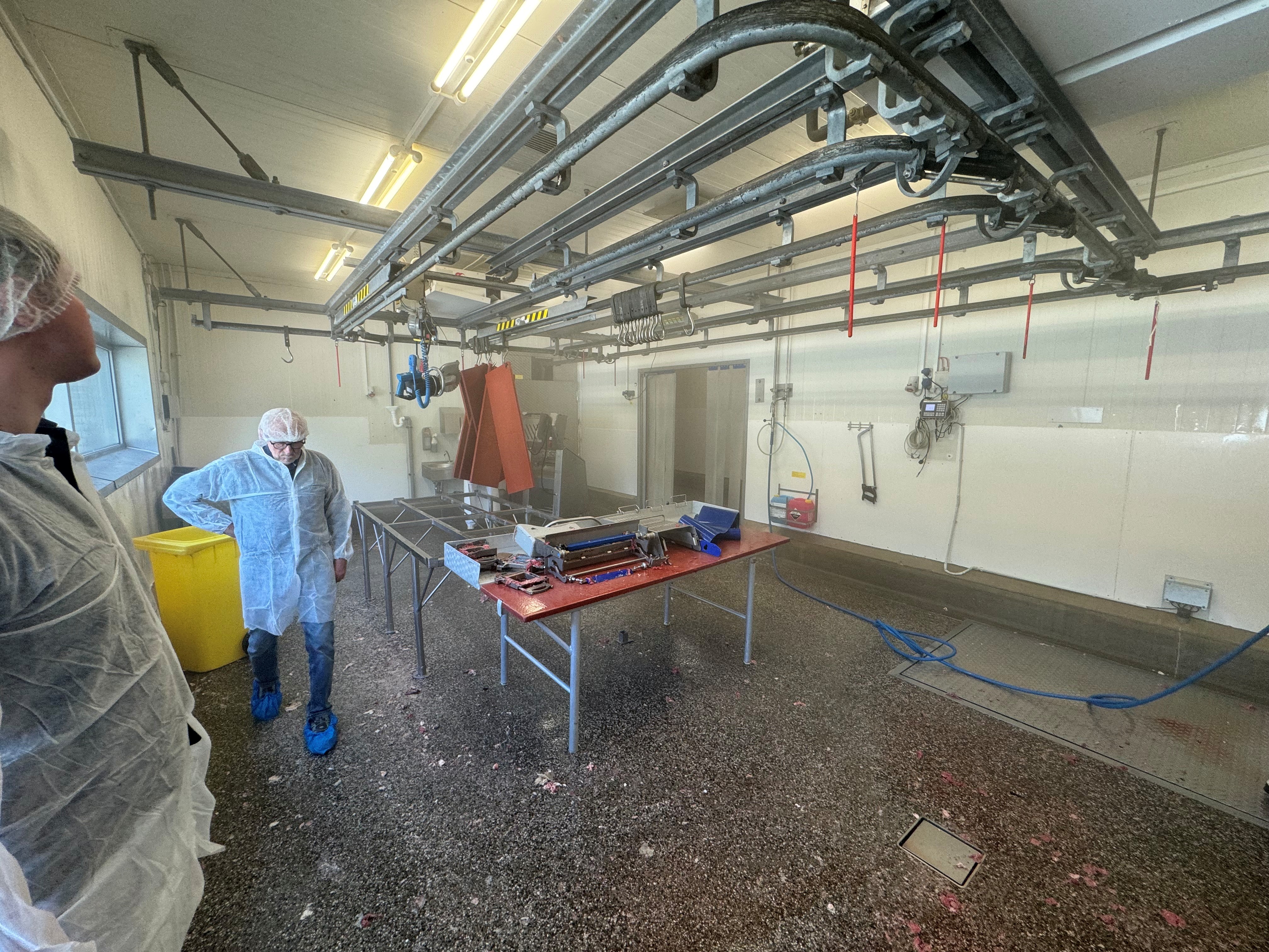 Edelstahlterminal an individueller Halterung